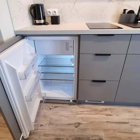 Lodz5-piotrkowska 100m, Manufaktura 1km, Atlas-arena, Parking W Budynku Łódź