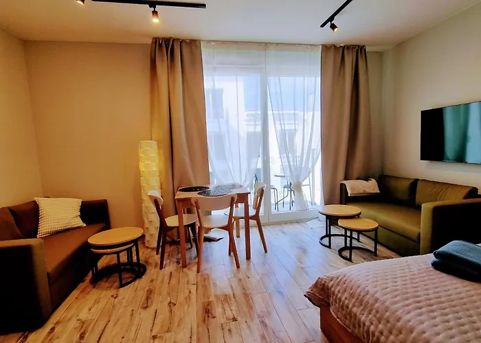 Lodz5-piotrkowska 100m, Manufaktura 1km, Atlas-arena, Parking W Budynku Lejlighed *