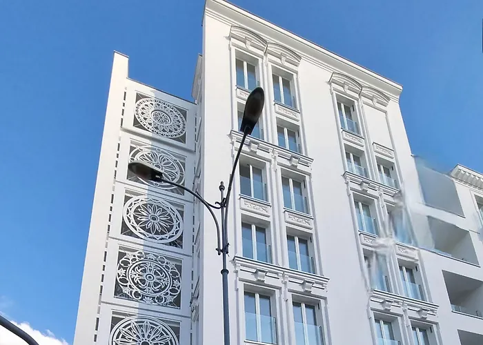 Lodz5-piotrkowska 100m, Manufaktura 1km, Atlas-arena, Parking W Budynku Lejlighed *