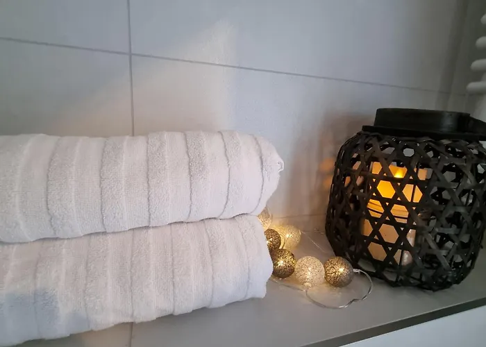 Lodz5-piotrkowska 100m, Manufaktura 1km, Atlas-arena, Parking W Budynku * Łódź