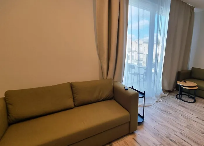 Lodz5-piotrkowska 100m, Manufaktura 1km, Atlas-arena, Parking W Budynku Lejlighed *