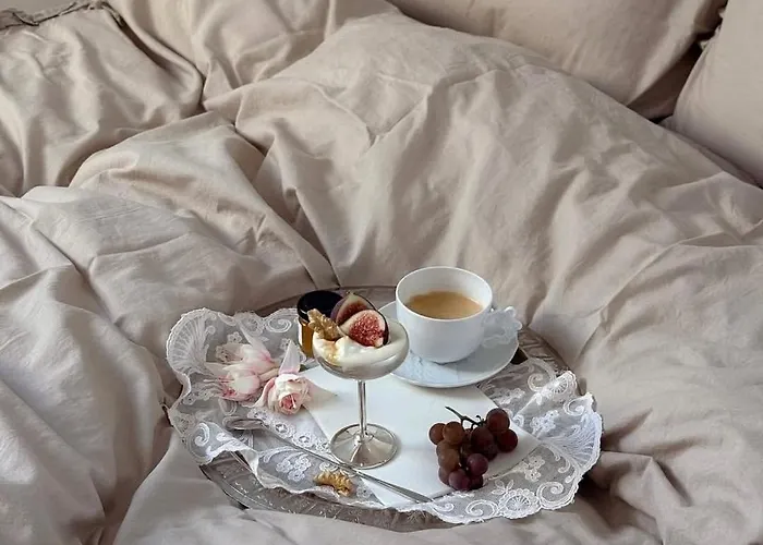 Lodz5-piotrkowska 100m, Manufaktura 1km, Atlas-arena, Parking W Budynku *